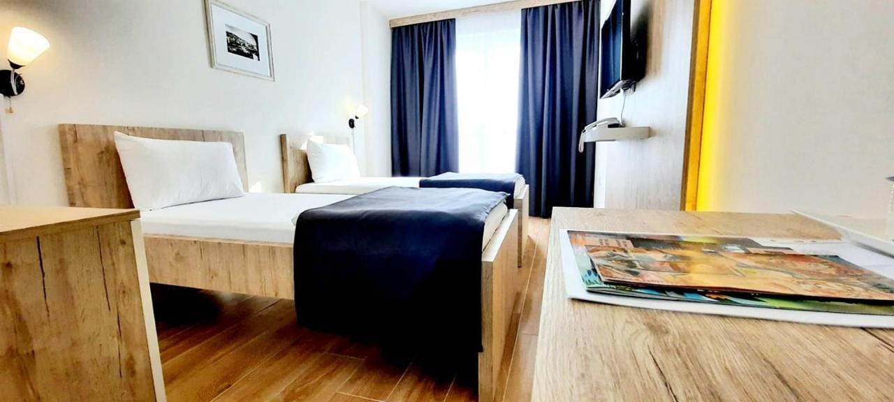 Hotel Doa Üsküp Dış mekan fotoğraf