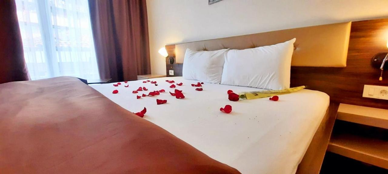 Hotel Doa Üsküp Dış mekan fotoğraf