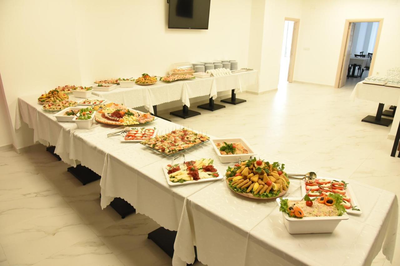 Hotel Doa Üsküp Dış mekan fotoğraf