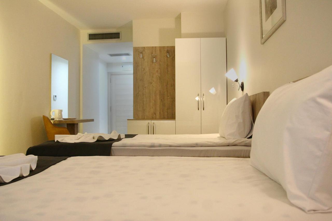 Hotel Doa Üsküp Dış mekan fotoğraf